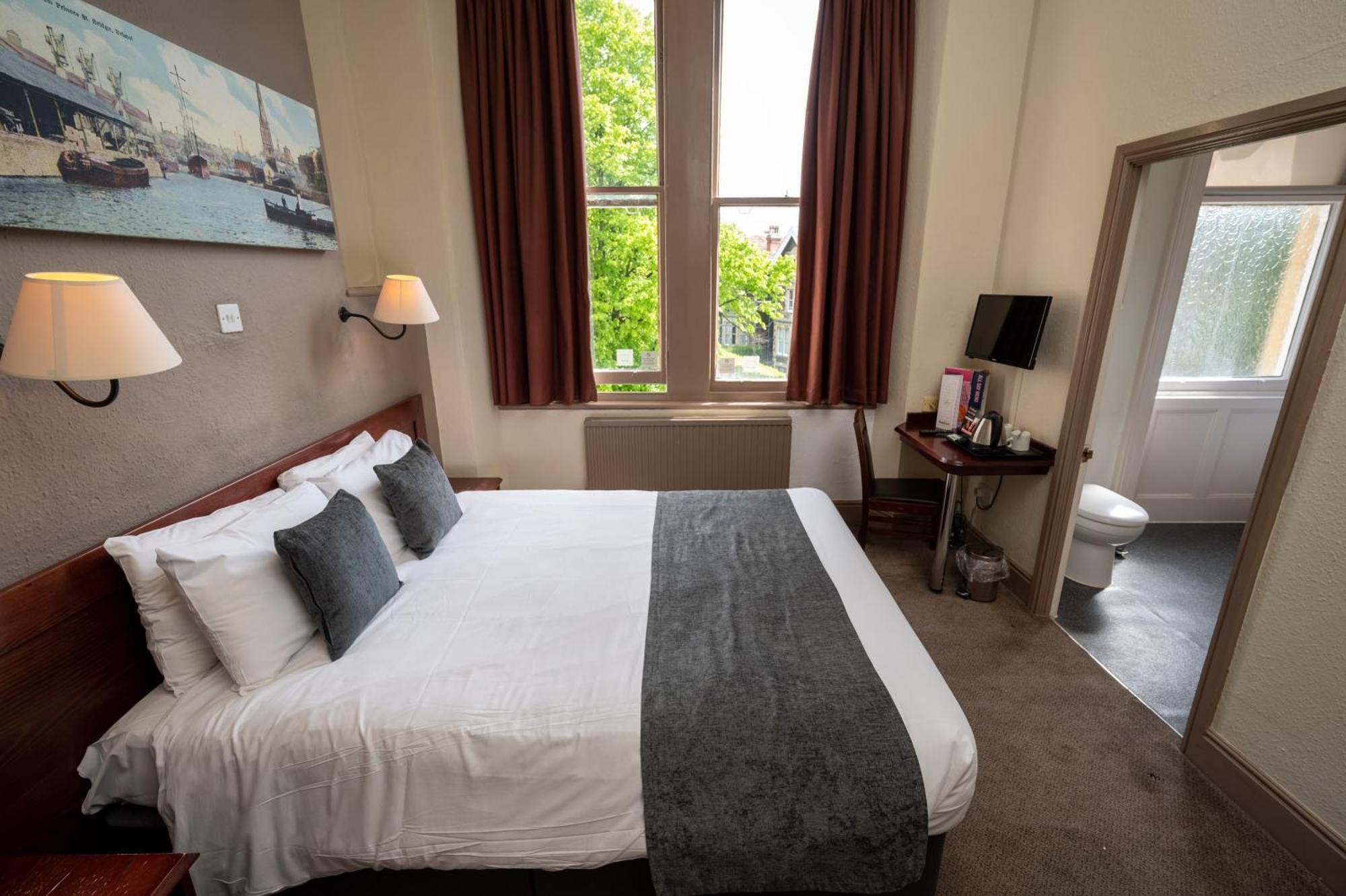Channings By Greene King Hotel 3*