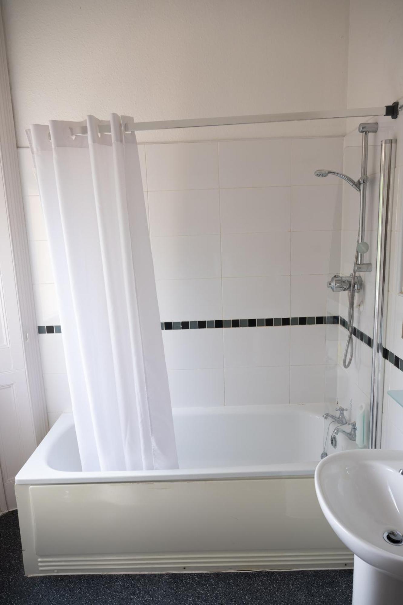 Channings By Greene King Hotel 3*