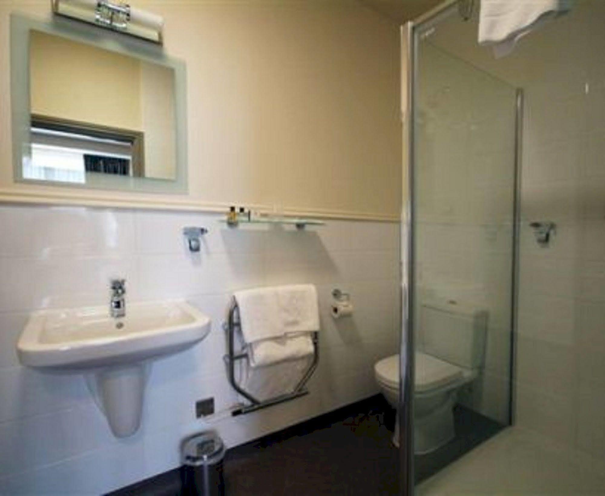 Channings By Greene King Hotel 3*